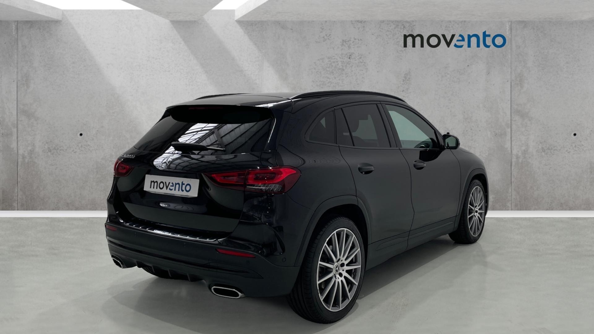 Mercedes-Benz GLA 200 D - 4