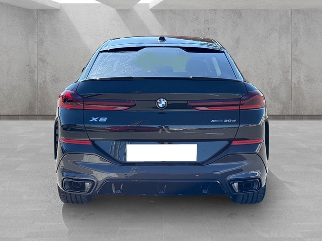 BMW X6 xDrive30d color Negro. Año 2025. 210KW(286CV). Diésel. En concesionario BMW Eresma Motor Segovia de Segovia