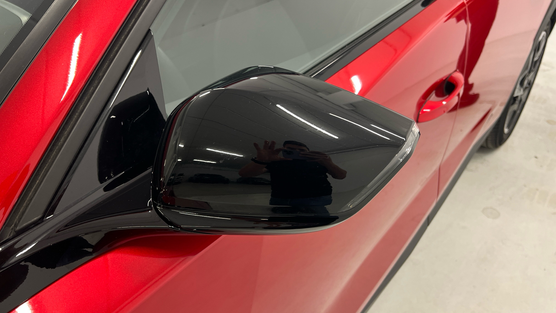 Peugeot 408 PHEV 180 en Barcelona