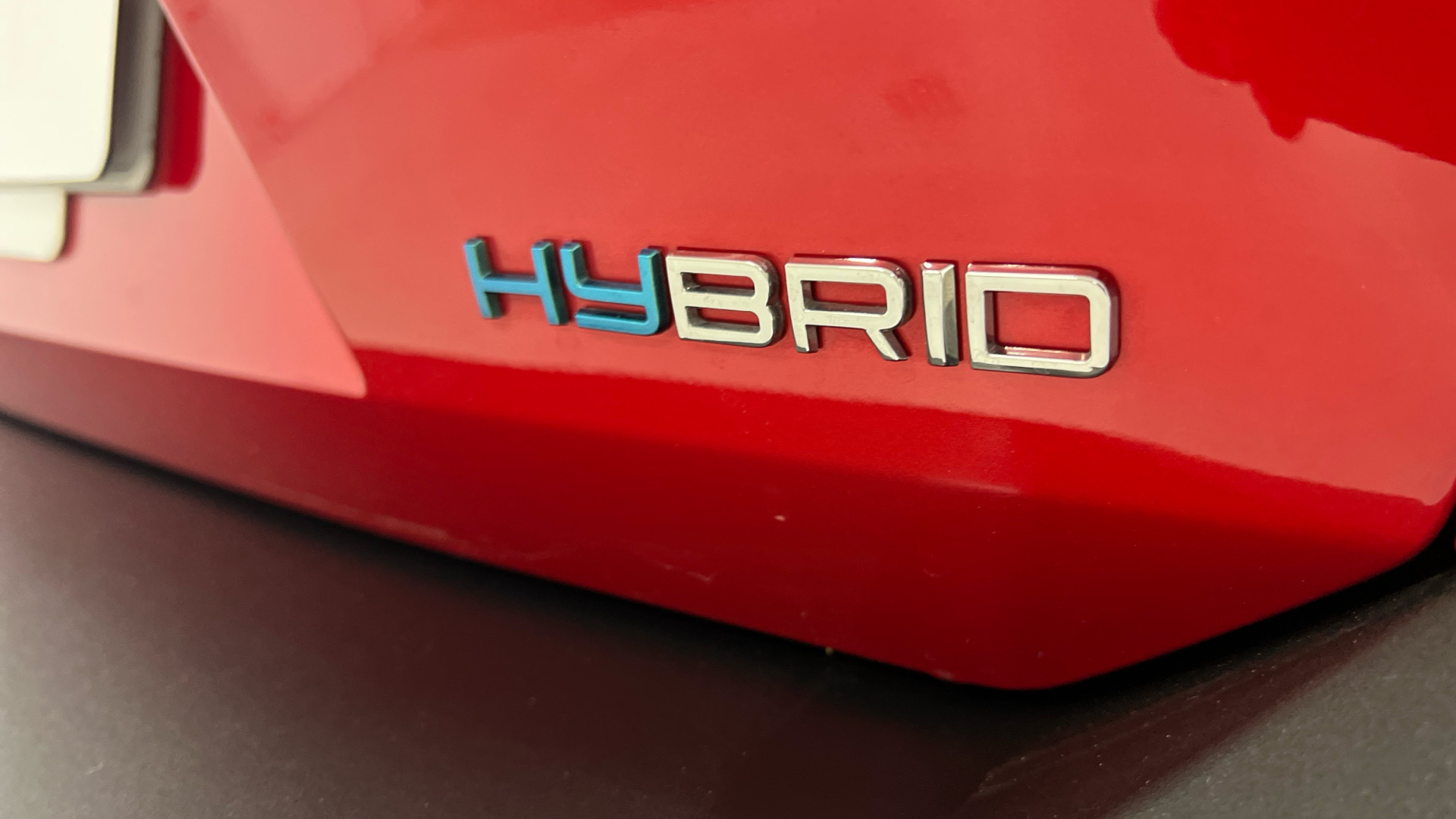 Peugeot 408 PHEV 180 en Barcelona