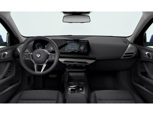 Fotos de BMW Serie 1 120d color Azul. Año 2025. 120KW(163CV). Diésel. En concesionario Móvil Begar Alicante de Alicante