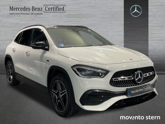 Mercedes-Benz GLA 250 e - 3