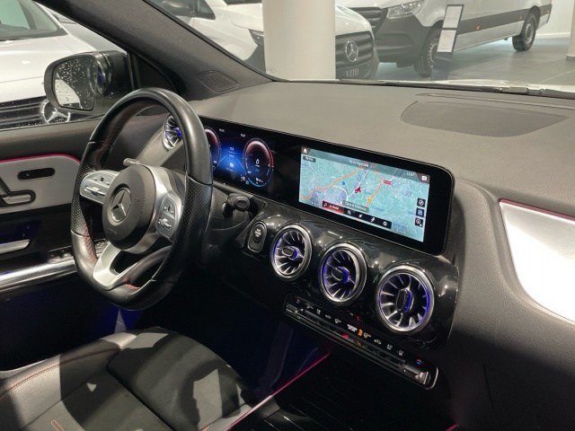 Mercedes-Benz GLA 250 e - 10