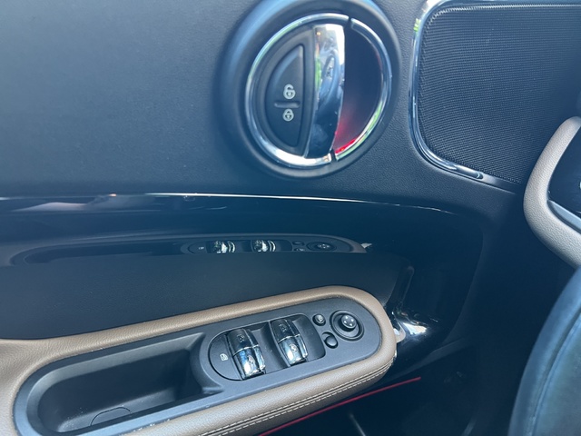 MINI MINI Countryman Cooper S ALL4 141 kW (192 CV)