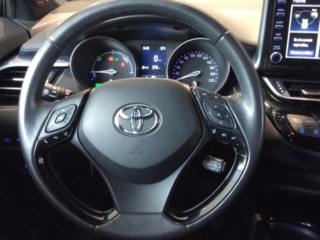 Toyota C-HR 180H Advance Luxury 135 kW (184 CV)