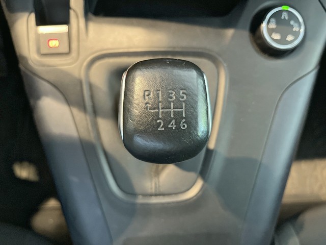 Peugeot Rifter BlueHDi 130 S&S Allure Standard 96 kW (130 CV)