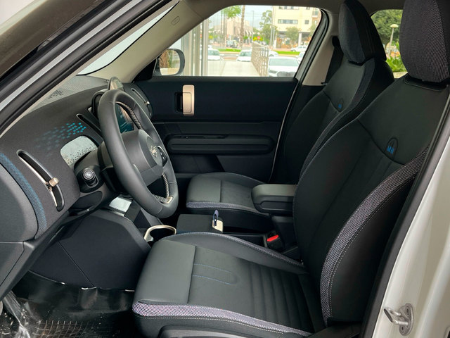 fotoG 10 del MINI MINI Countryman E 150 kW (204 CV) 204cv Eléctrico del 2025 en Murcia