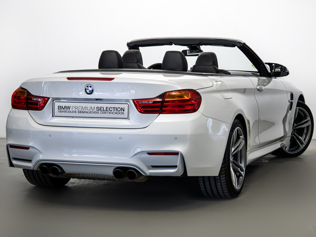 BMW M M4 Cabrio color Blanco. Año 2017. 317KW(431CV). Gasolina. En concesionario BMW Fuenteolid Valladolid de Valladolid