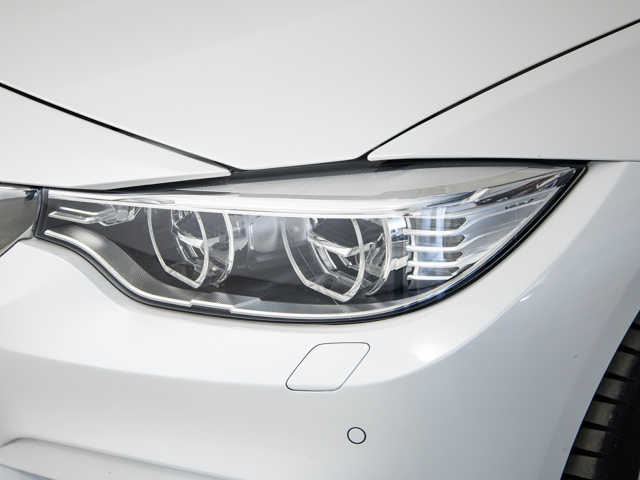 BMW M M4 Cabrio color Blanco. Año 2017. 317KW(431CV). Gasolina. En concesionario BMW Fuenteolid Valladolid de Valladolid