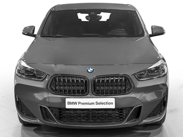 BMW X2 sDrive18d color Gris. Año 2022. 110KW(150CV). Diésel. En concesionario Caetano Cuzco, Alcalá de Madrid