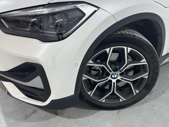 BMW X1 xDrive25e color Blanco. Año 2021. 162KW(220CV). Híbrido Electro/Gasolina. En concesionario Auto Premier, S.A. - MADRID de Madrid