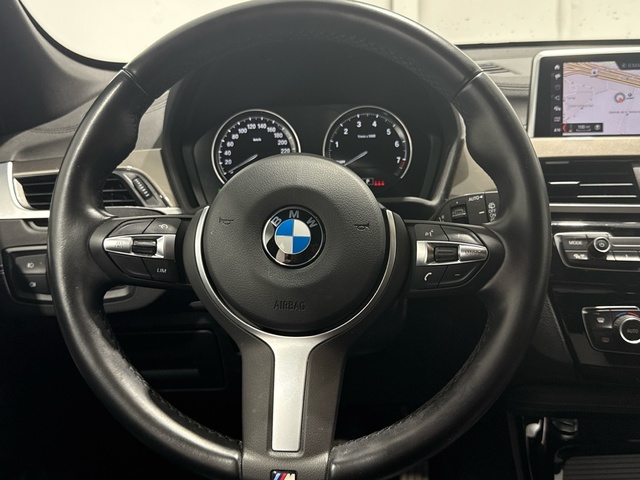 BMW X1 xDrive25e color Blanco. Año 2021. 162KW(220CV). Híbrido Electro/Gasolina. En concesionario Auto Premier, S.A. - MADRID de Madrid