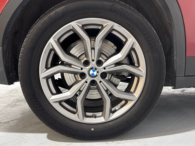 BMW X4 xDrive20d color Rojo. Año 2020. 140KW(190CV). Diésel. En concesionario Auto Premier, S.A. - ALCALÁ DE HENARES de Madrid