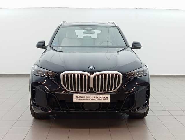 BMW X5 xDrive50e color Negro. Año 2025. 360KW(489CV). Híbrido Electro/Gasolina. En concesionario Augusta Aragon S.A. de Zaragoza