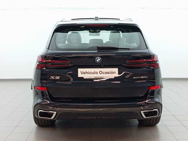 BMW X5 xDrive50e color Negro. Año 2025. 360KW(489CV). Híbrido Electro/Gasolina. En concesionario Augusta Aragon S.A. de Zaragoza