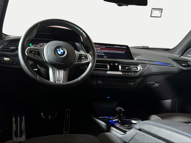 BMW Serie 2 218d Gran Coupe color Negro. Año 2021. 110KW(150CV). Diésel. En concesionario San Pablo Motor | Su Eminencia de Sevilla