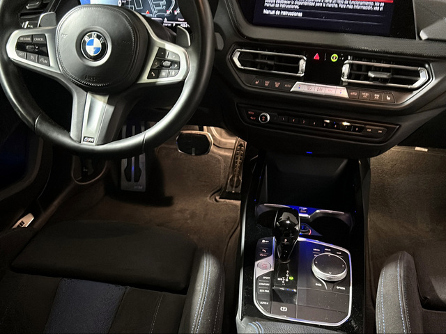 BMW Serie 2 218d Gran Coupe color Negro. Año 2021. 110KW(150CV). Diésel. En concesionario San Pablo Motor | Su Eminencia de Sevilla