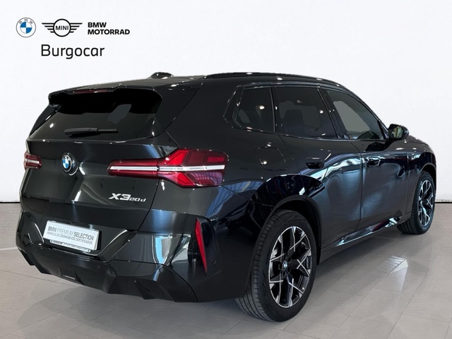 BMW X3 xDrive20d color Negro. Año 2025. 145KW(197CV). Diésel. En concesionario Burgocar (Bmw y Mini) de Burgos
