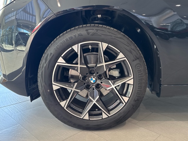 BMW X3 xDrive20d color Negro. Año 2025. 145KW(197CV). Diésel. En concesionario Burgocar (Bmw y Mini) de Burgos