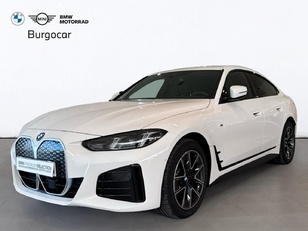 Fotos de BMW i4 eDrive40 color Blanco. Año 2025. 250KW(340CV). Eléctrico. En concesionario Motor Gorbea de Álava