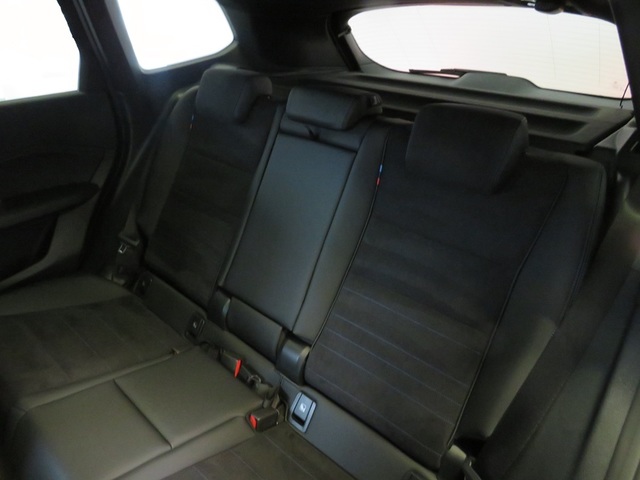 BMW iX1 eDrive20 color Gris Plata. Año 2025. 150KW(204CV). Eléctrico. En concesionario Lugauto S.A. de Lugo