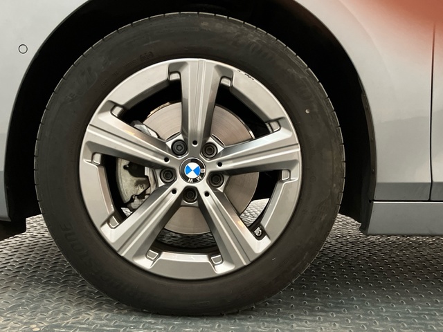 BMW Serie 2 218d Active Tourer color Gris. Año 2022. 110KW(150CV). Diésel. En concesionario Proa Premium Palma de Illes Balears