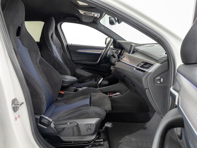 BMW X2 xDrive20d color Blanco. Año 2022. 140KW(190CV). Diésel. En concesionario Oliva Motor Girona de Girona