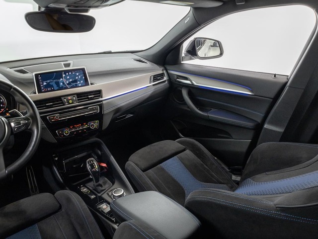 BMW X2 xDrive20d color Blanco. Año 2022. 140KW(190CV). Diésel. En concesionario Oliva Motor Girona de Girona