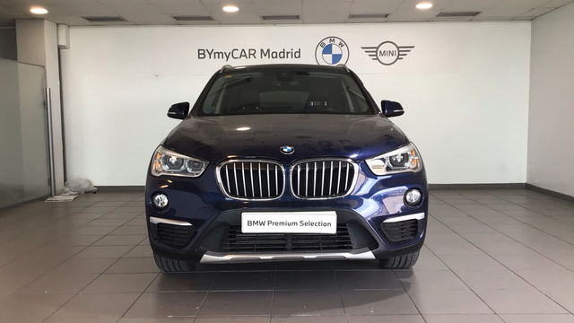 BMW X1 sDrive18d color Azul. Año 2018. 110KW(150CV). Diésel. En concesionario BYmyCAR Madrid - Alcalá de Madrid