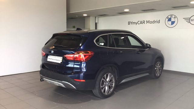 BMW X1 sDrive18d color Azul. Año 2018. 110KW(150CV). Diésel. En concesionario BYmyCAR Madrid - Alcalá de Madrid