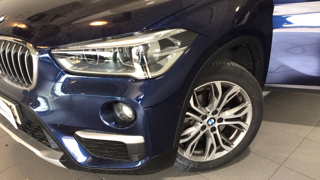 BMW X1 sDrive18d color Azul. Año 2018. 110KW(150CV). Diésel. En concesionario BYmyCAR Madrid - Alcalá de Madrid