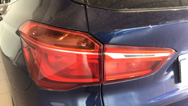 BMW X1 sDrive18d color Azul. Año 2018. 110KW(150CV). Diésel. En concesionario BYmyCAR Madrid - Alcalá de Madrid