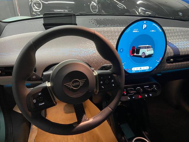 fotoG 18 del MINI MINI 3 Puertas Cooper E 135 kW (184 CV) 184cv Eléctrico del 2025 en Madrid