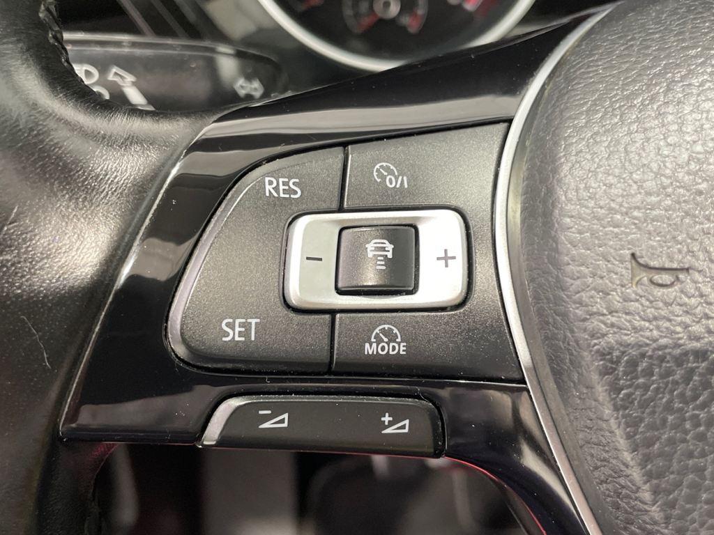 Volkswagen Touran 2.0 TDI - 9