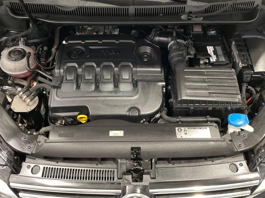 Volkswagen Touran 2.0 TDI - 14