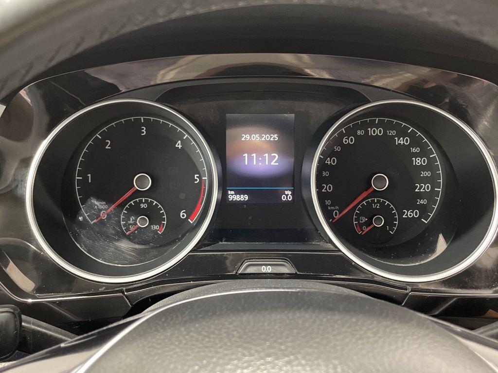Volkswagen Touran 2.0 TDI - 17