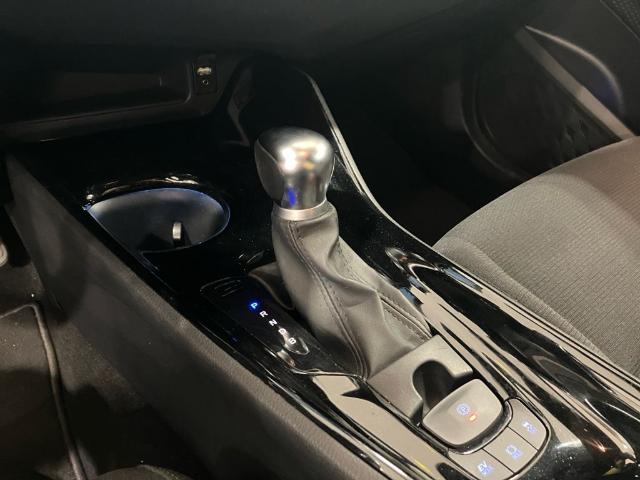 Toyota C-HR 1.8 125H Advance 90 kW (122 CV)