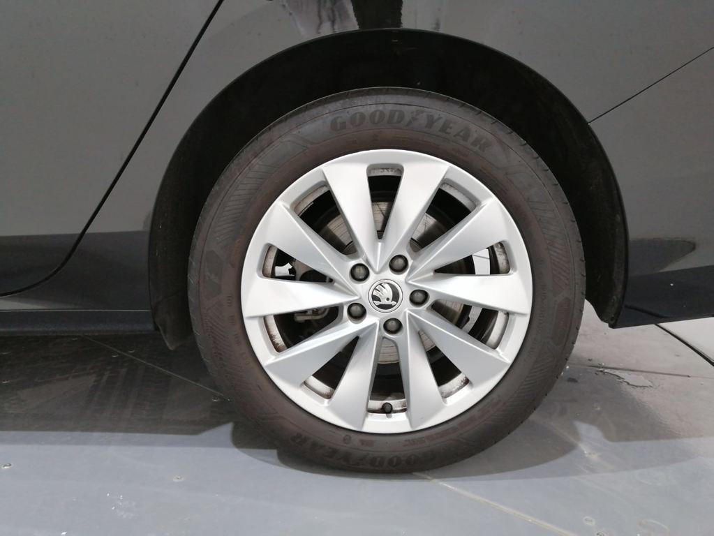 1.5 TSI m-HEV Selection DSG 110 kW (150 CV)