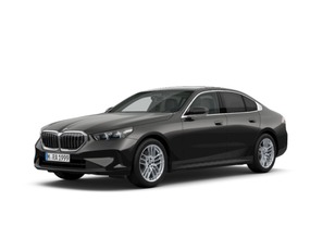 Fotos de BMW Serie 5 520d color Gris. Año 2024. 145KW(197CV). Diésel. En concesionario Movilnorte El Plantio de Madrid