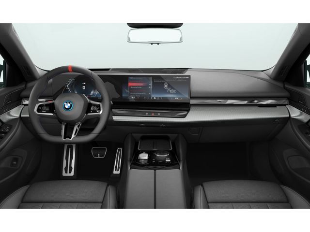 BMW i5 M60 color Gris. Año 2024. 442KW(601CV). Eléctrico. En concesionario Móvil Begar Alicante de Alicante