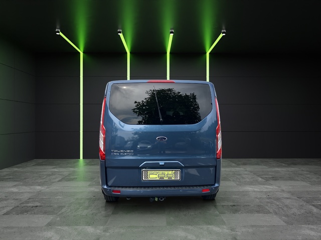 Ford Tourneo Custom 2.0 Ecoblue L1 Titanium Auto 125 kW (170 CV)