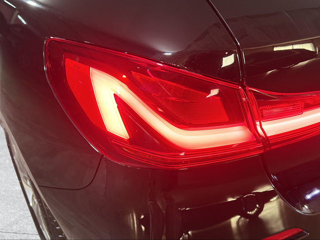 BMW Serie 1 116d color Negro. Año 2021. 85KW(116CV). Diésel. En concesionario San Pablo Motor | Su Eminencia de Sevilla