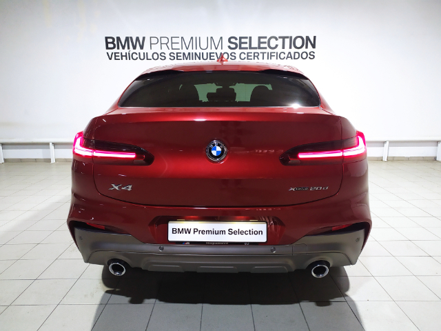 BMW X4 xDrive20d color Rojo. Año 2020. 140KW(190CV). Diésel. En concesionario Hispamovil Elche de Alicante