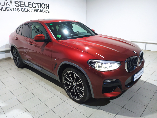 BMW X4 xDrive20d color Rojo. Año 2020. 140KW(190CV). Diésel. En concesionario Hispamovil Elche de Alicante