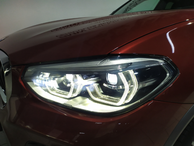 BMW X4 xDrive20d color Rojo. Año 2020. 140KW(190CV). Diésel. En concesionario Hispamovil Elche de Alicante