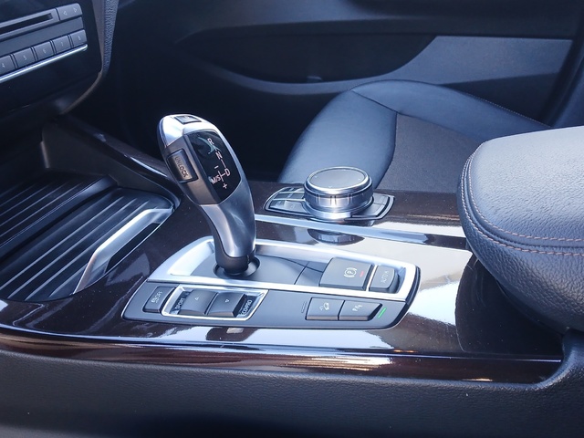 BMW X4 xDrive20d color Gris. Año 2018. 140KW(190CV). Diésel. En concesionario GANDIA Automoviles Fersan, S.A. de Valencia