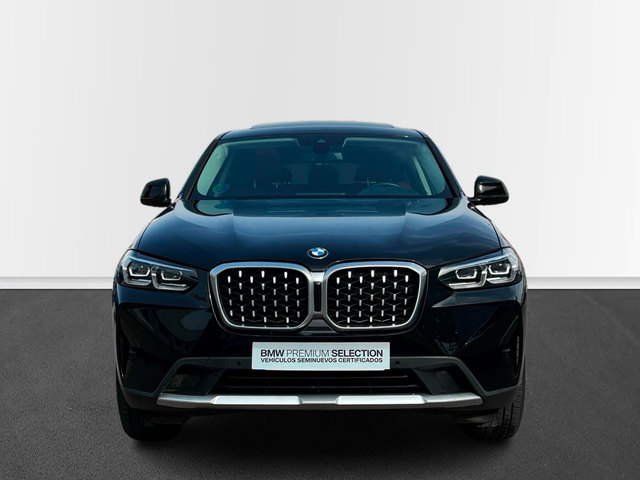 BMW X4 xDrive20d color Negro. Año 2022. 140KW(190CV). Diésel. En concesionario CARTAGENA PREMIUM S.L. de Murcia