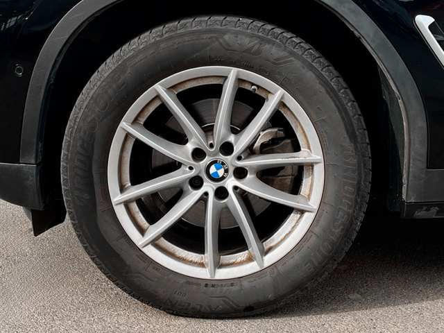 BMW X4 xDrive20d color Negro. Año 2022. 140KW(190CV). Diésel. En concesionario CARTAGENA PREMIUM S.L. de Murcia