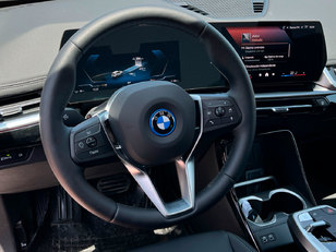BMW iX1 xDrive30 color Blanco. Año 2025. 230KW(313CV). Eléctrico. En concesionario Murcia Premium S.L.  LORCA de Murcia