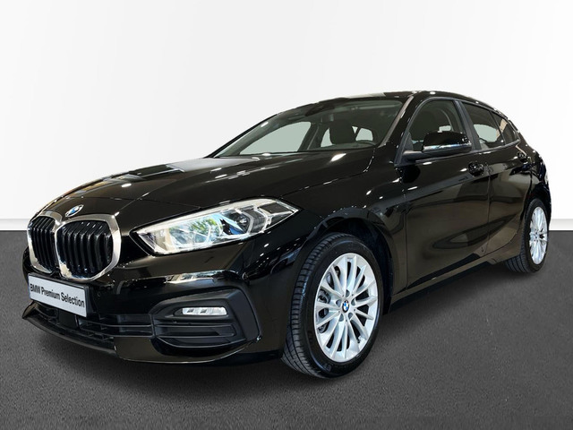 BMW Serie 1 118i color Negro. Año 2024. 103KW(140CV). Gasolina. En concesionario Murcia Premium S.L. AV DEL ROCIO de Murcia